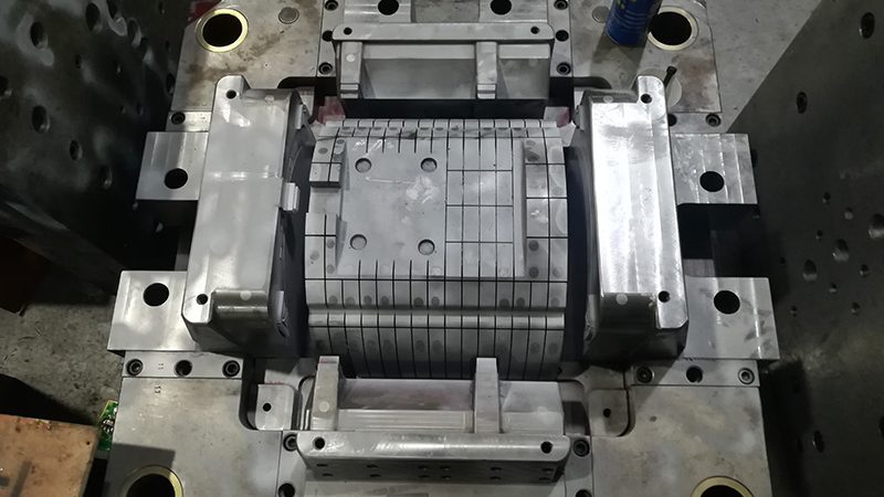 模具配件材质耐磨损的判断标准**