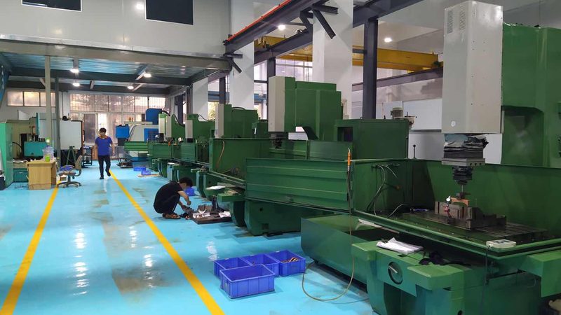 模具加工：揭秘模具加工厂家批发价格背后的因素**