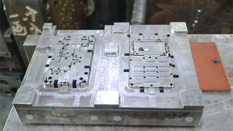 成都家电模具材质选择的五大关键点**