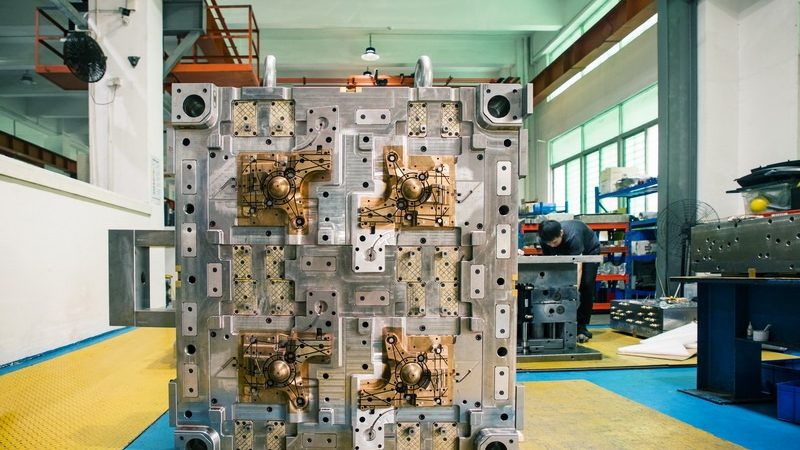 家电精密注塑模具：揭秘其关键工艺与选型要点
